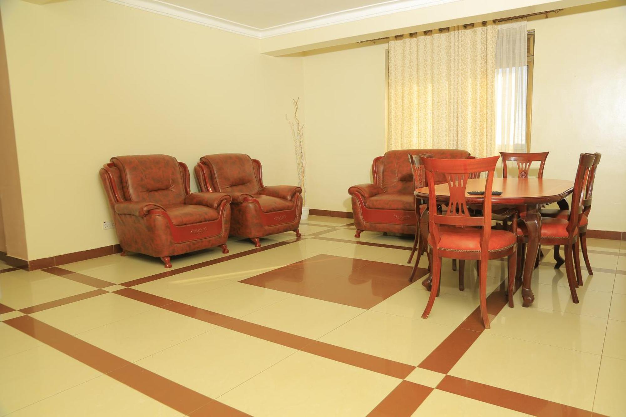 Airport Hotel Εντέμπε Εξωτερικό φωτογραφία